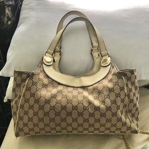 Auth Gucci brown and tan monogram shoulder bag